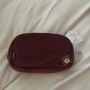 Lululemon belt bag velvet burgundy